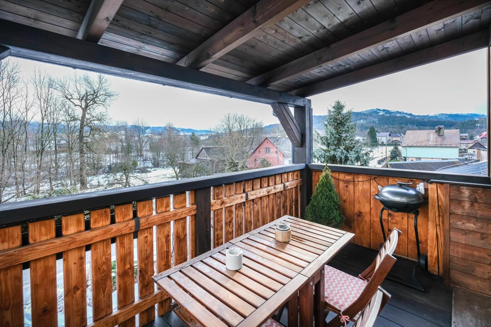 Apartman Nebe Dolni Lomna Exterior foto